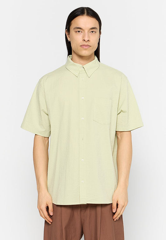 Nike Sportswear M NL SS SEERSUKR BTN DWN SHIRT Green (ZZO373BBI-M00) Men