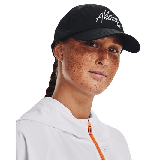 Under Armour Essential Low ADJ (1369790-003) Women