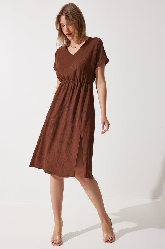 Happiness İstanbul Women's Brown V-Neck Slit Summer Casual Knitted Dress Women