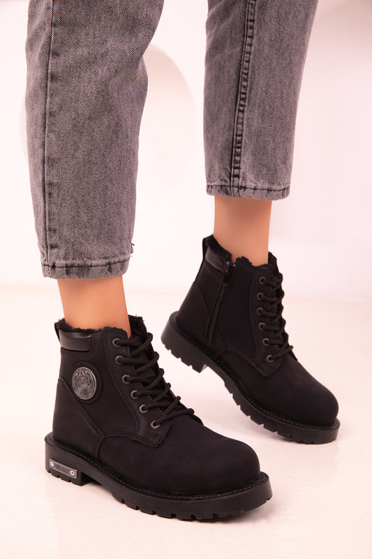 SOHO Women's Black Boots & Booties Women