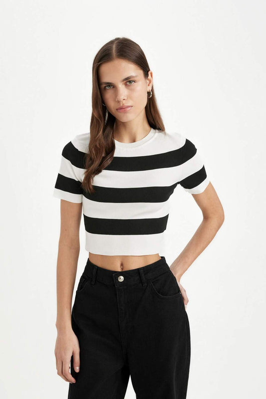 DeFacto Crop Striped Crew Neck Short Sleeve Knitwear T-Shirt Black Women