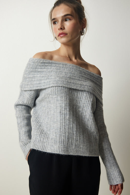 Happiness İstanbul Women's Gray Madonna Collar Knitwear Sweater Women