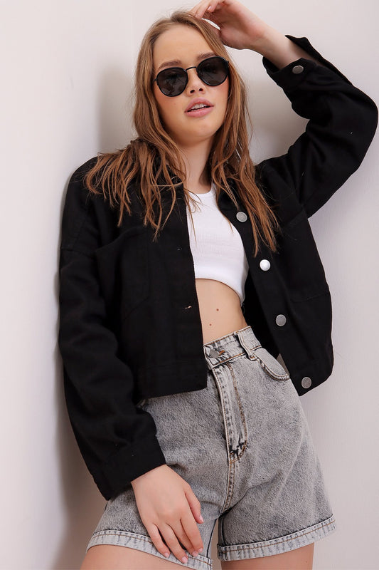 Trend Alaçatı Stili Women's Black Crop Denim Jacket Women