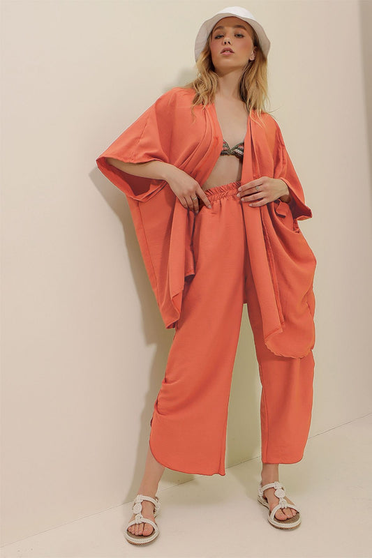 Trend Alaçatı Stili Women's Cinnamon Leg Slit Self Textured Trousers and Jacket Double Set Women