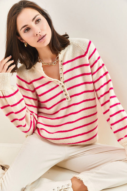 Bianco Lucci Women's Buttoned Collar Turtleneck Striped Knitwear Sweater Beige-fuchsia Women