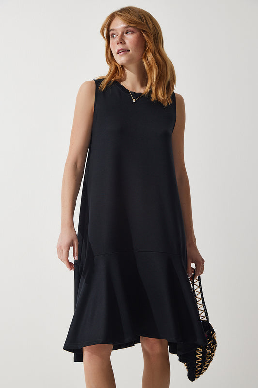 Happiness İstanbul Women's Black Crew Neck Knitted Flounce Bell Dress Women