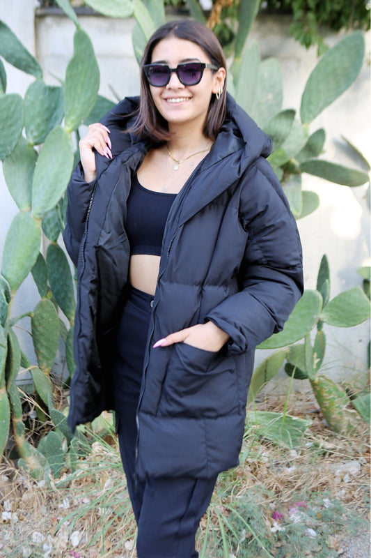 İpli Women's Oversize Puffer Jacket Black Color Hooded Front Pocket Water Windproof Women