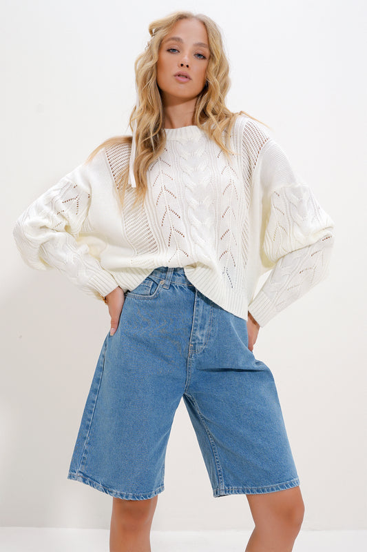 Trend Alaçatı Stili Cream Colored Crew Neck Knitted Patterned Women's Knitwear Sweater - Alc Women