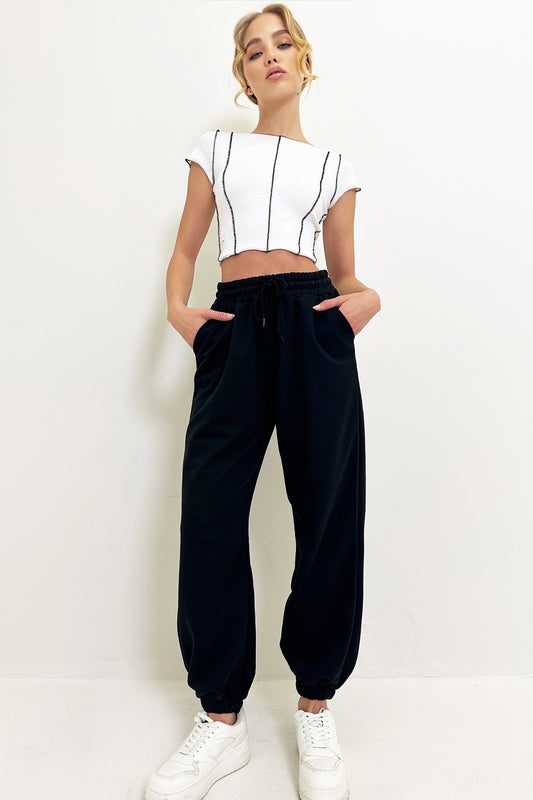 Trend Alaçatı Stili Women's Black Seasonal Elastic Two Thread Sweatpants Alc Women