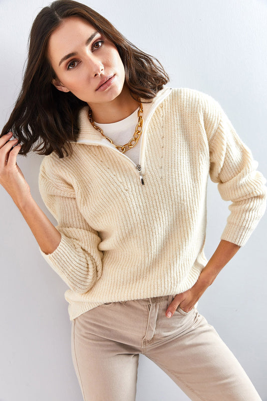 Bianco Lucci Women's Zippered Turtleneck Oversize Knitwear Sweater Ecru Women