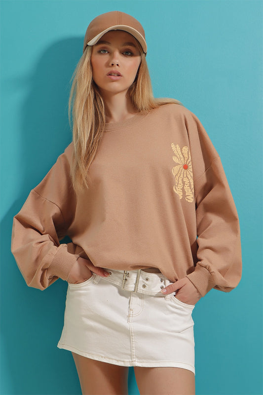 Trend Alaçatı Stili Women's Biscuit Crew Neck Warmenergy Printed Sweatshirt ALC Women
