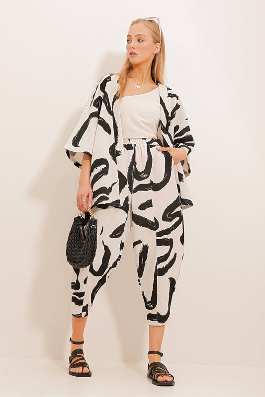 Trend Alaçatı Stili Women's Black Patterned Shalwar Trousers and Kimono Set ALC Women