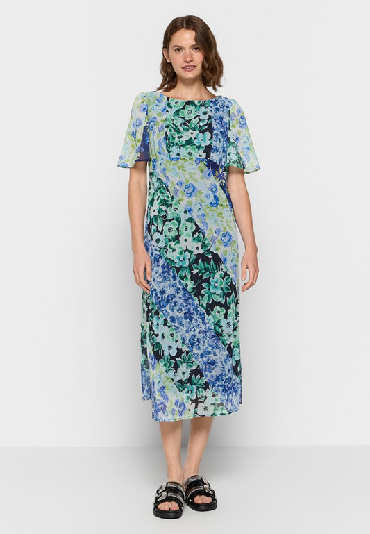 4BLUCLASH_GB Women