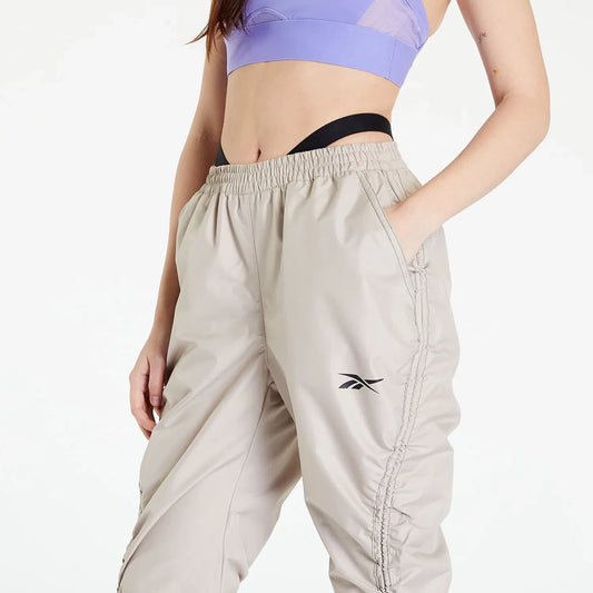Reebok Trousers Women's RBK CARDI B WOVEN PANT (6931) Men